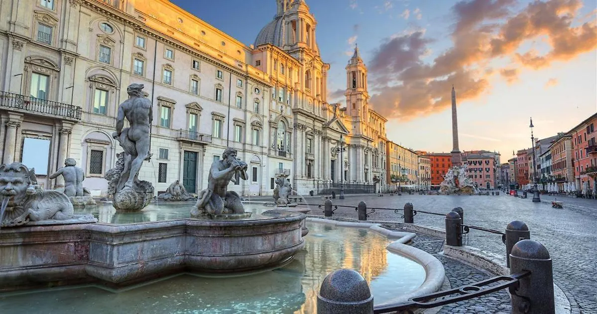 Flowers' Circle Of Piazza Di Spagna Rome Italy